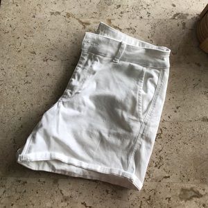 American Eagle Outfitters linen shorts size 12